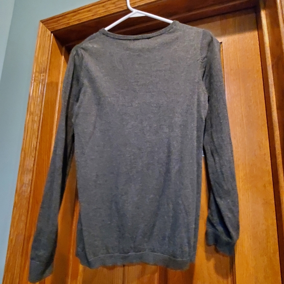 Old Navy, Women's size Medium, Light Weight, Sweater, Love Life, Good Shape - Picture 7 of 7